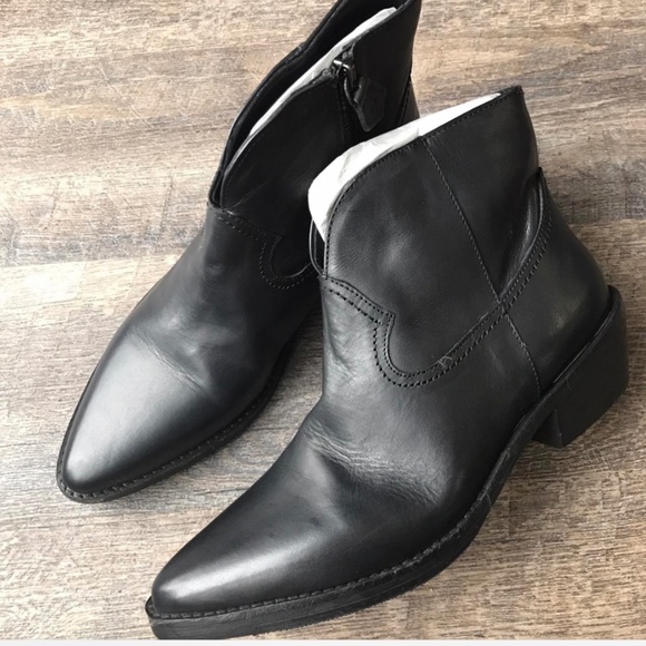 Vintage Foundry Co Women's Arielle Boot. - Picture 1 of 4